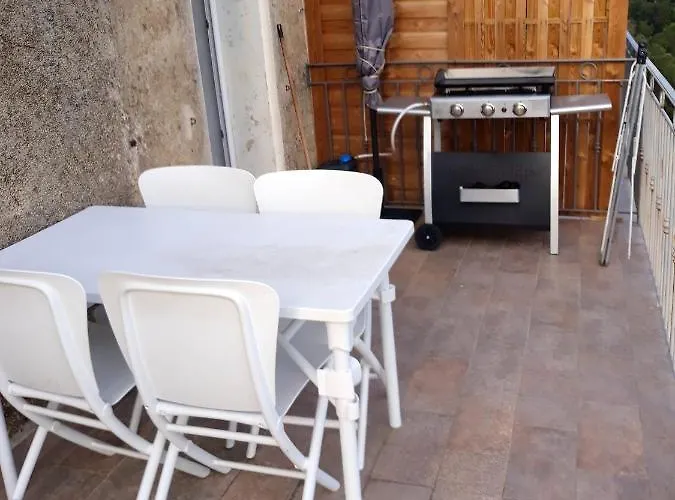 A Isolaccio-di-fiumorbo, 55m², Balcon 公寓