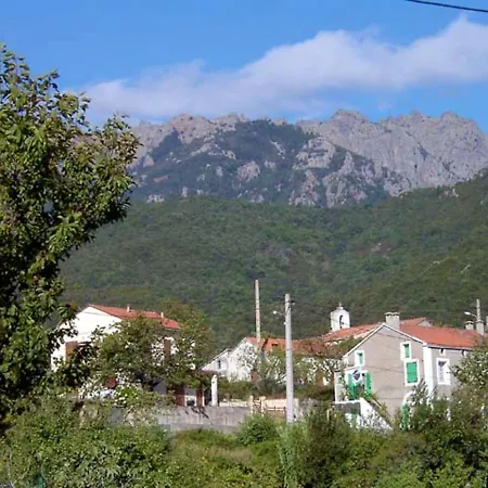 A Isolaccio-di-fiumorbo, 55m², Balcon Isolaccio-di-Fiumorbo